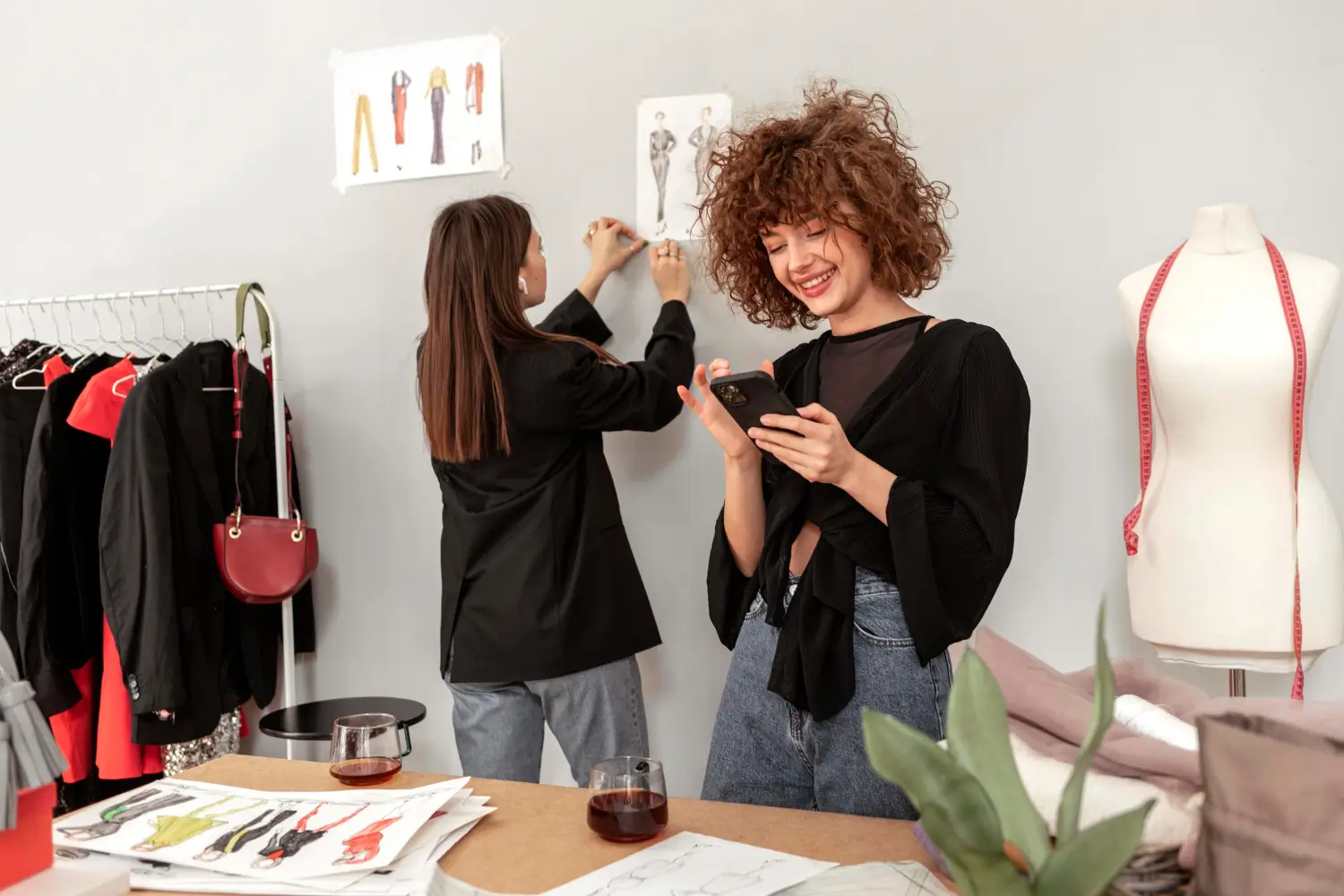 Peças multifuncionais: Otimize seu guarda-roupa com inteligência - inspiração 1