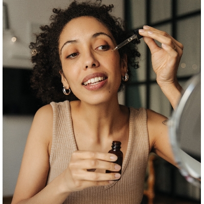 O SOS da Retocada: Estratégias para Manter a Base Perfeita ao Longo do Dia - inspiração 3