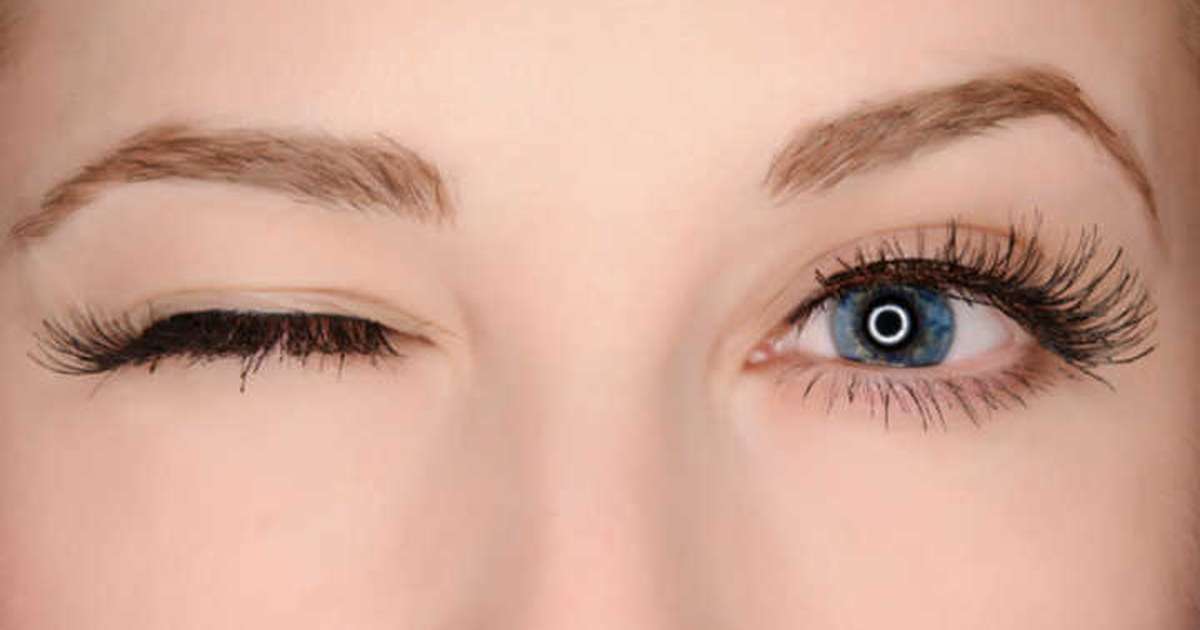 Cílios Híbridos: A Mistura Perfeita de Volume e Alongamento - inspiração 1