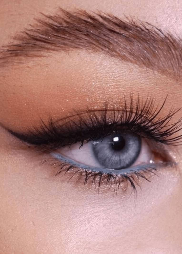 Cílios Coloridos: A Tendência Divertida Para Festas e Eventos - inspiração 3