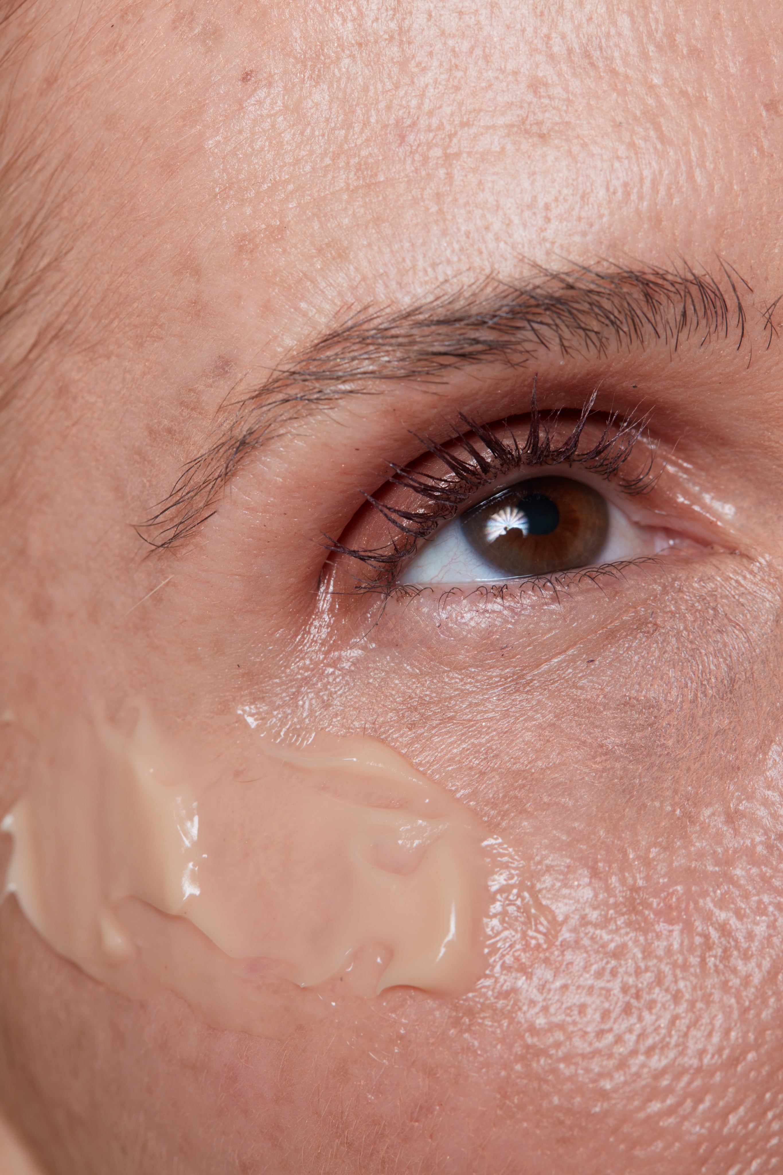 Retinol e Ácidos Retinóides: O Segredo da Renovação Celular e Firmeza - inspiração 1