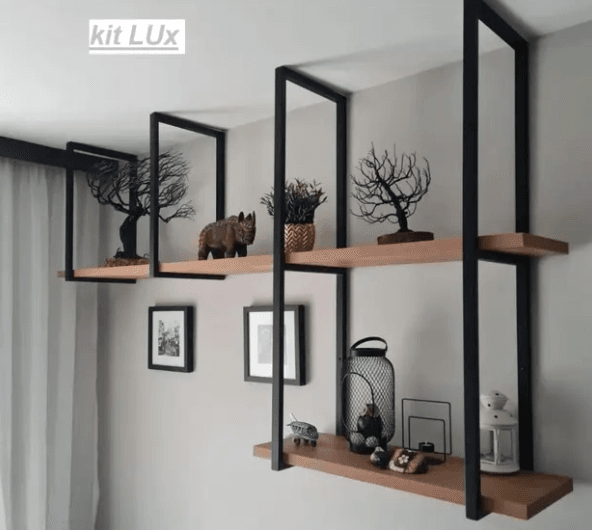 Plantas Suspensa: Um Jardim Vertical em Prateleiras - inspiração 1