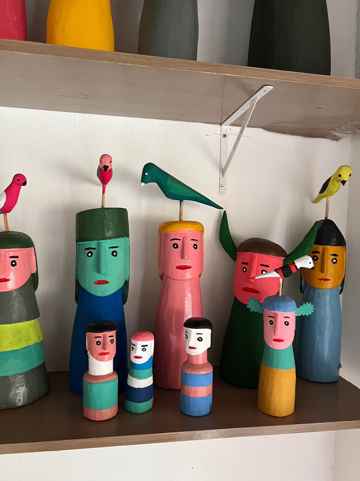 Bordados e Pinturas: Adicione Toques Artísticos e Personalizados - inspiração 3