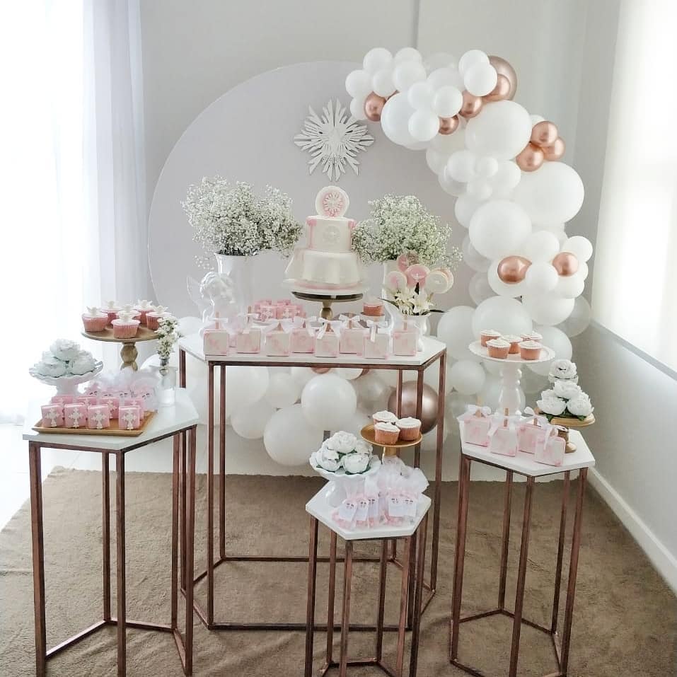 Decoração Romântica com Rosas e Pérolas - inspiração 2