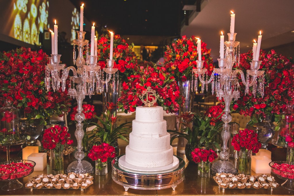 Espaço Sideral/Mundo dos Sonhos: Uma Aventura Cósmica Inesquecível - inspiração 1