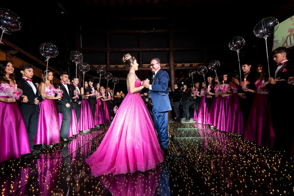 Arcos Desconstruídos: O Toque Moderno que Sua Festa Precisa - inspiração 3