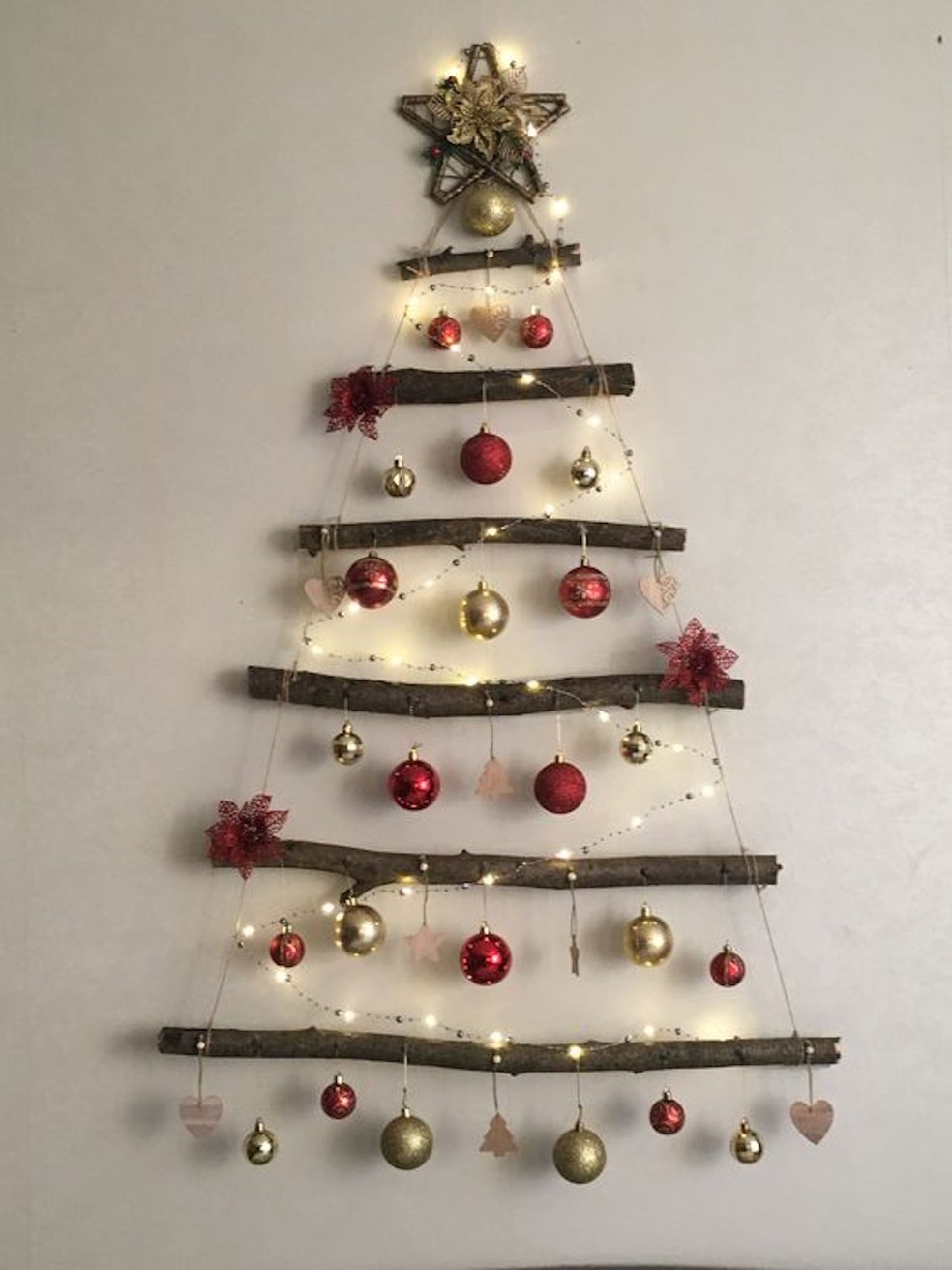 A Natureza Entra em Cena: Pinhas, Galhos e Alecrim como Protagonistas - inspiração 3