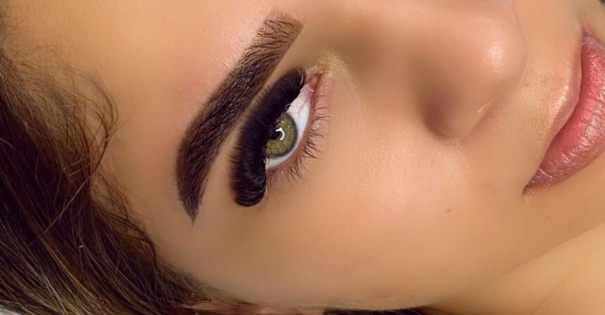 Alimentação e Hidratação: A Base para Cílios Saudáveis - inspiração 1