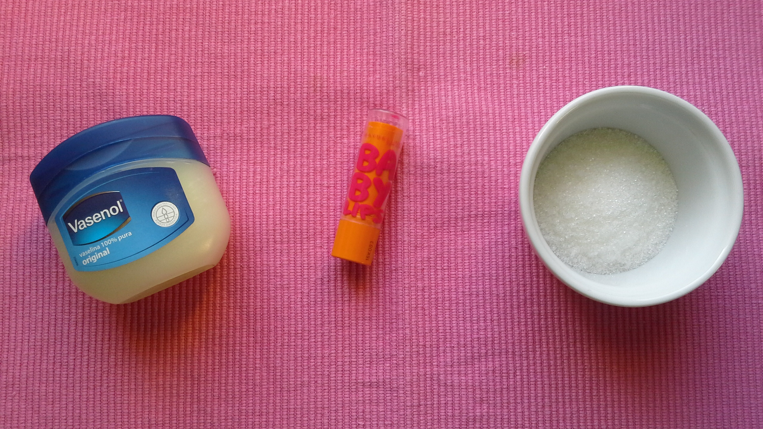 Batom Velho + Açúcar: Exfoliação e Cor em um Só Passo - inspiração 1