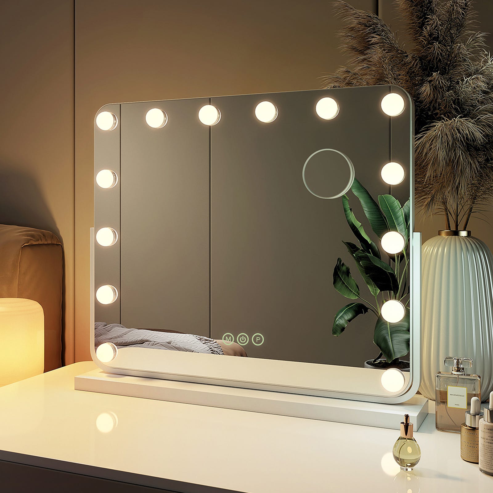 Sua Make On-The-Go: Maletas com Espelho LED - inspiração 2