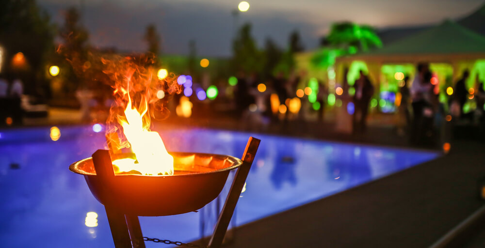 Decoração com Flores Tropicais e Folhagens Exuberantes - inspiração 3