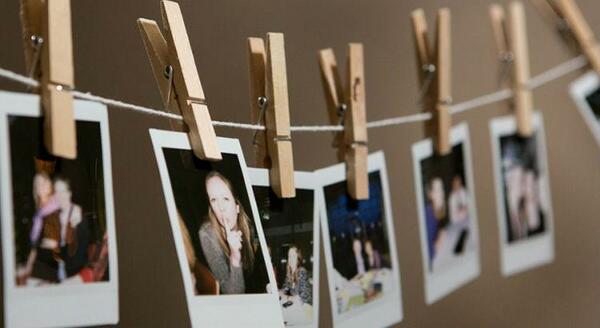 Varal de Fotos com Frases Inspiradoras: Motivando Seu Dia a Dia - inspiração 1