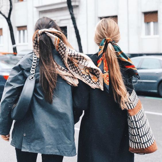 Dica de Dermatologista: Lave o Rosto Após Usar o Lenço - inspiração 1