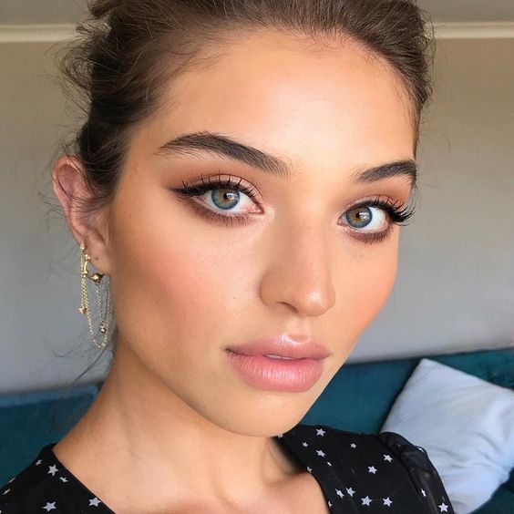 Sobrancelhas no Lugar: Gel Transparente para um Look Impecável - inspiração 2