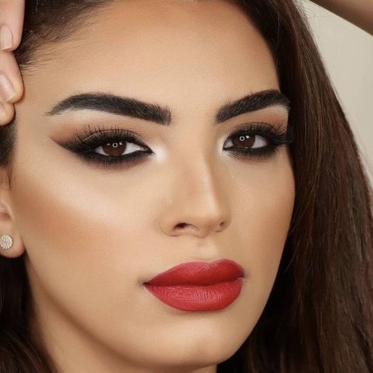 Brilho Sutil: Glamour na Medida Certa Para a Noite - inspiração 2