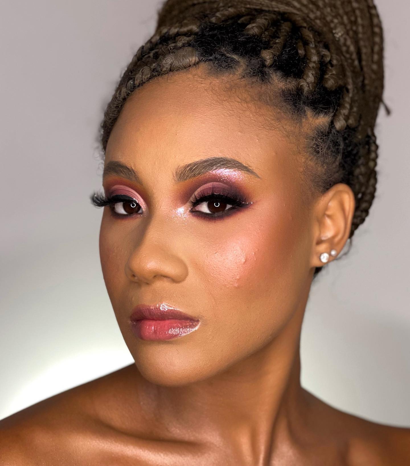 Maquiagem Bronzeada: Para Noivas com Pele Dourada - inspiração 2