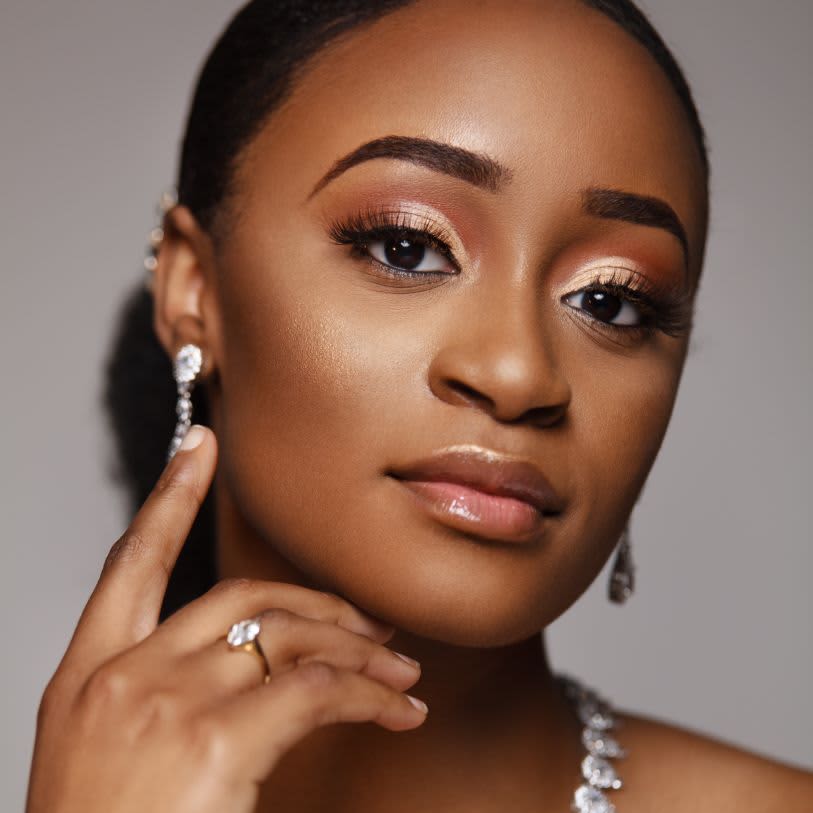 Brown Lip Liner: A Boca Contornada que Conquista - inspiração 2