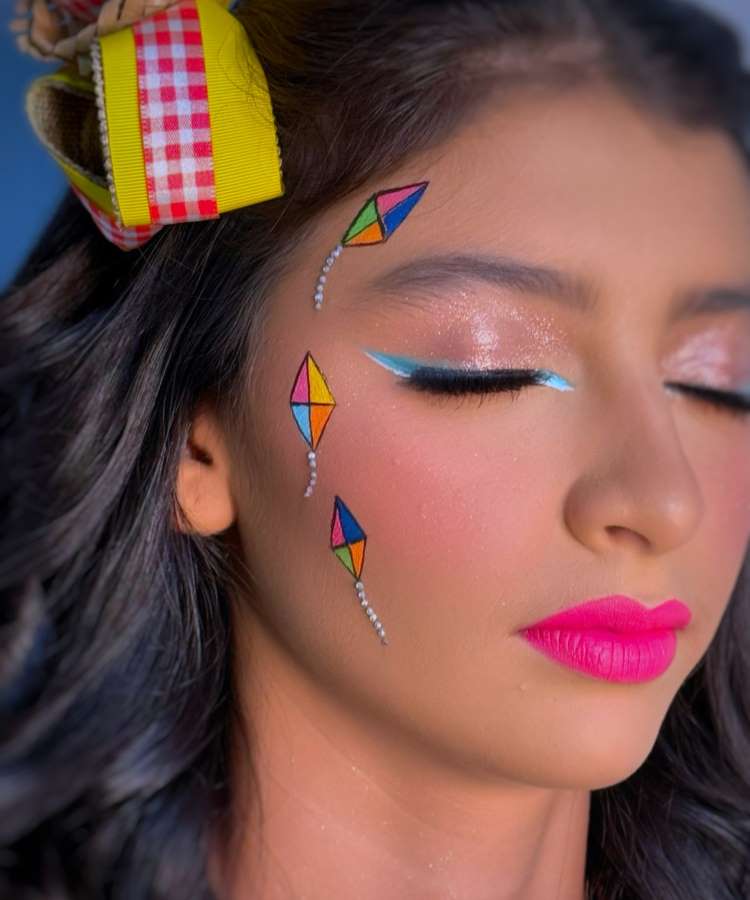 Batom Vermelho Queimado: Elegância Rústica para a Noite Junina - inspiração 1