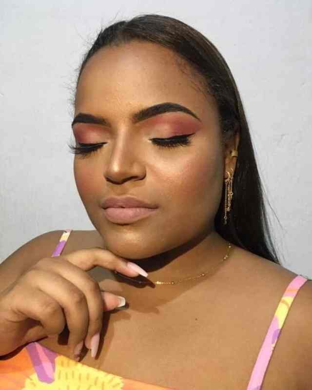 Dica 6: Sobrancelhas: O Frame do Seu Rosto (e como preenchê-las) - inspiração 1