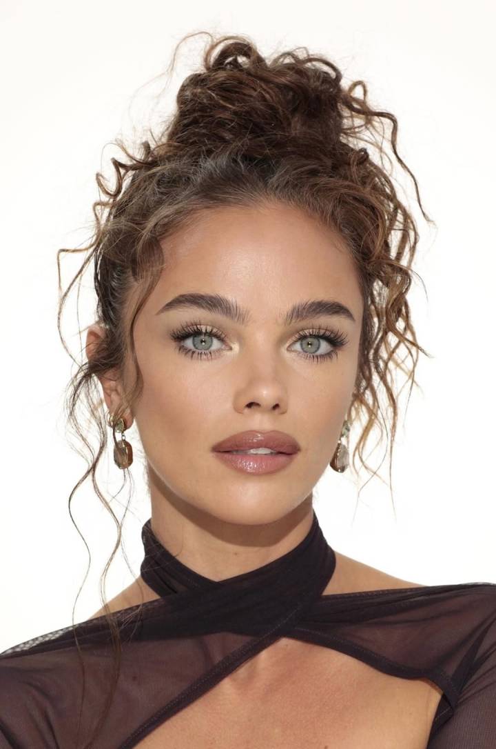 Fixador de Maquiagem: Durabilidade Garantida do Início ao Fim do Dia - inspiração 3