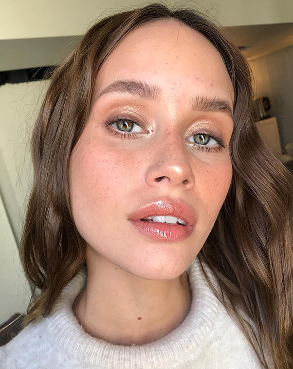 Esfumado diagonal: alongue e eleve o olhar - inspiração 1