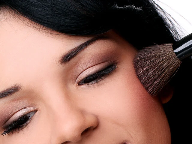 Iluminador Estratégico: Dando Destaque ao Seu Olhar - inspiração 3