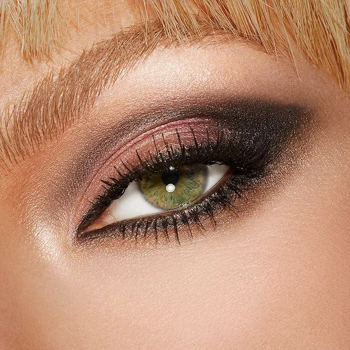 Máscara de Cílios Marrom: Suavidade e Destaque - inspiração 1