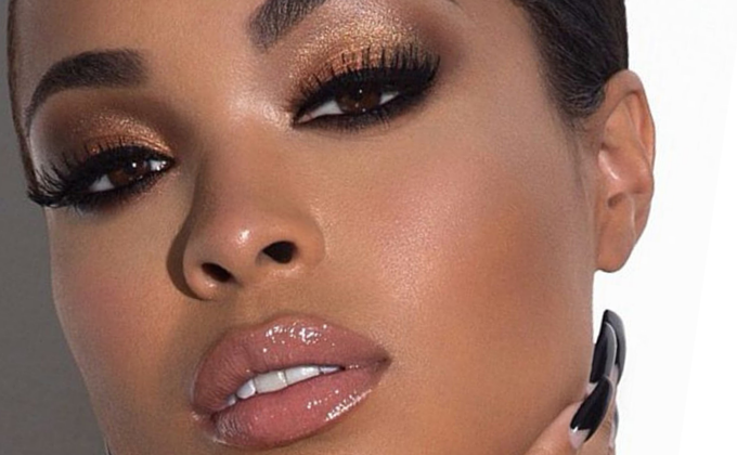 Delineado Gráfico: Modernidade e Destaque no Seu Olhar - inspiração 3