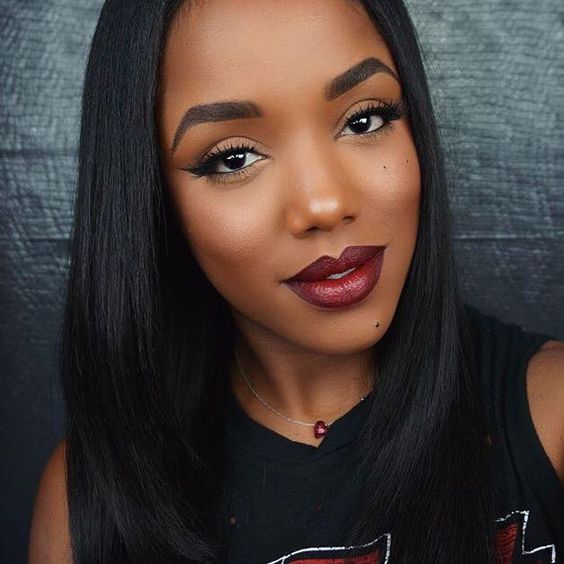 Iluminador Glow Natural: Realce os Pontos Altos do Seu Rosto - inspiração 1