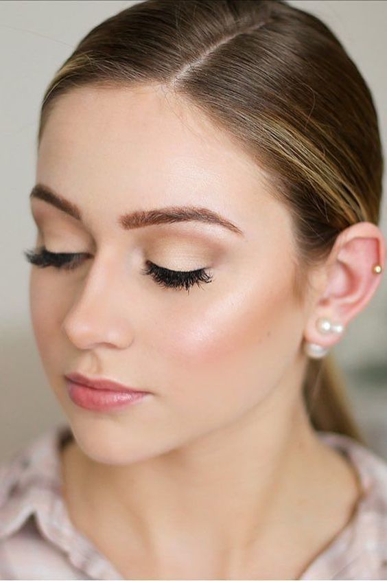 Blush e Iluminador Cremosos: Um Toque Natural e Radiante - inspiração 3
