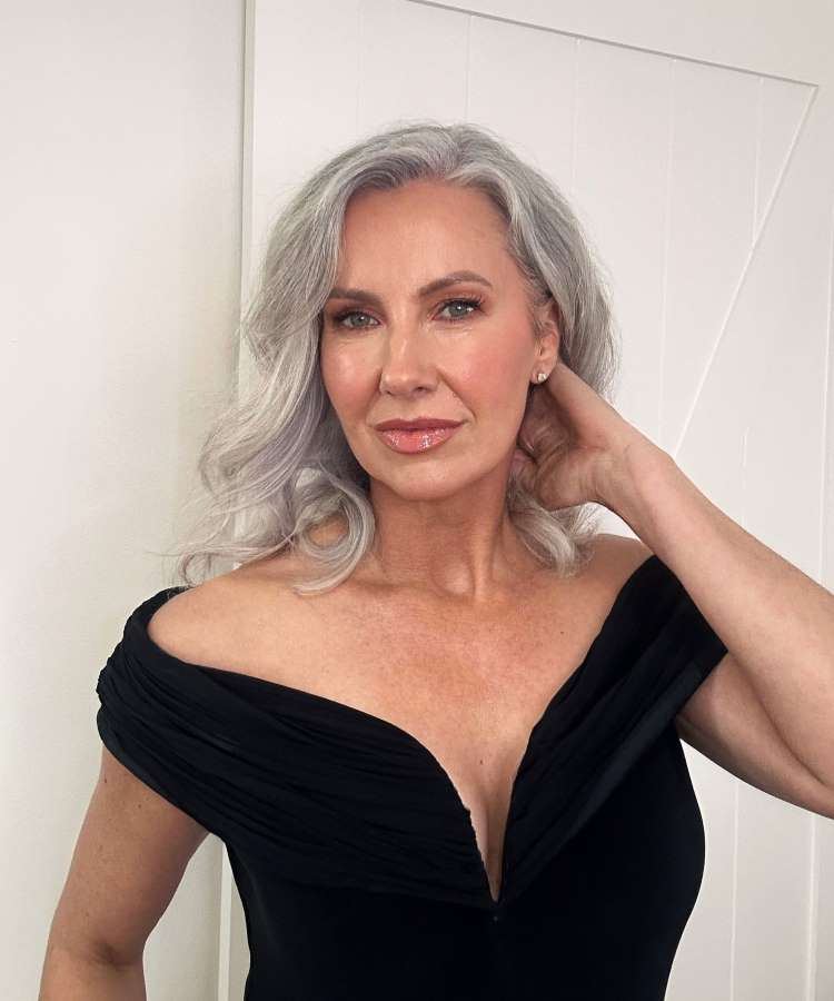 Corretivo: Iluminando Olheiras e Disfarçando Manchas com Leveza - inspiração 1