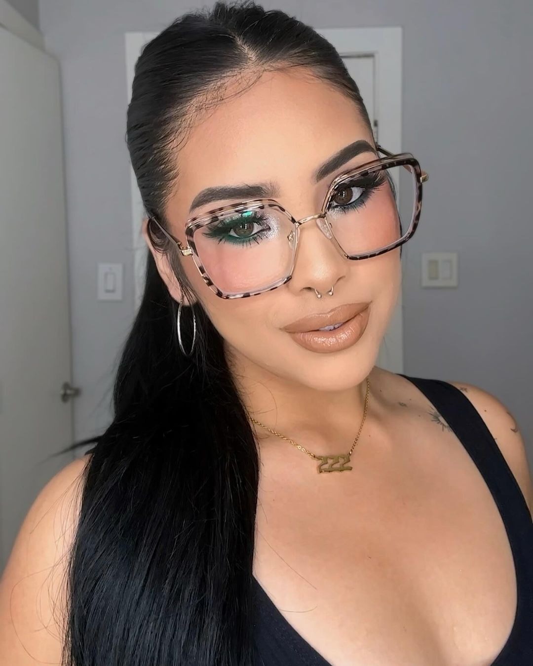 Pó Translúcido: Blindagem Anti-Transferência Para a Região do Nariz - inspiração 1