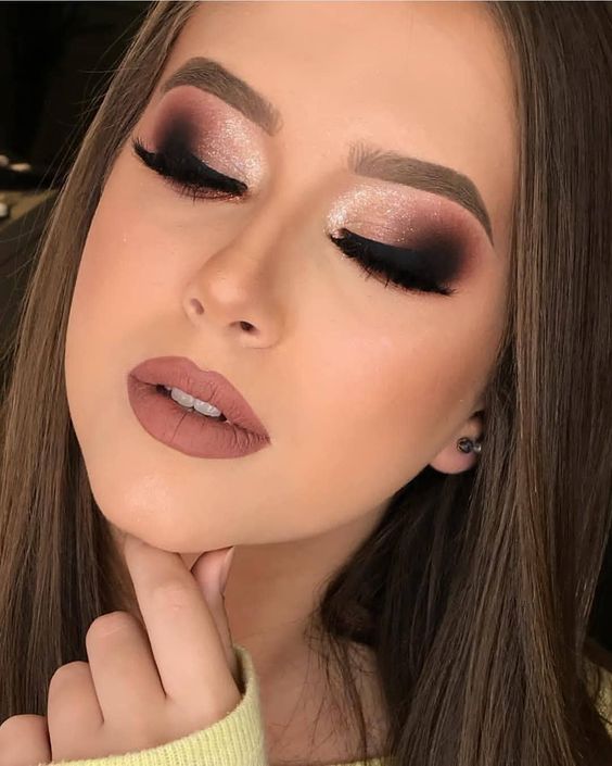 Lábios Hidratados e Elegantes: Cor e Cuidado - inspiração 3