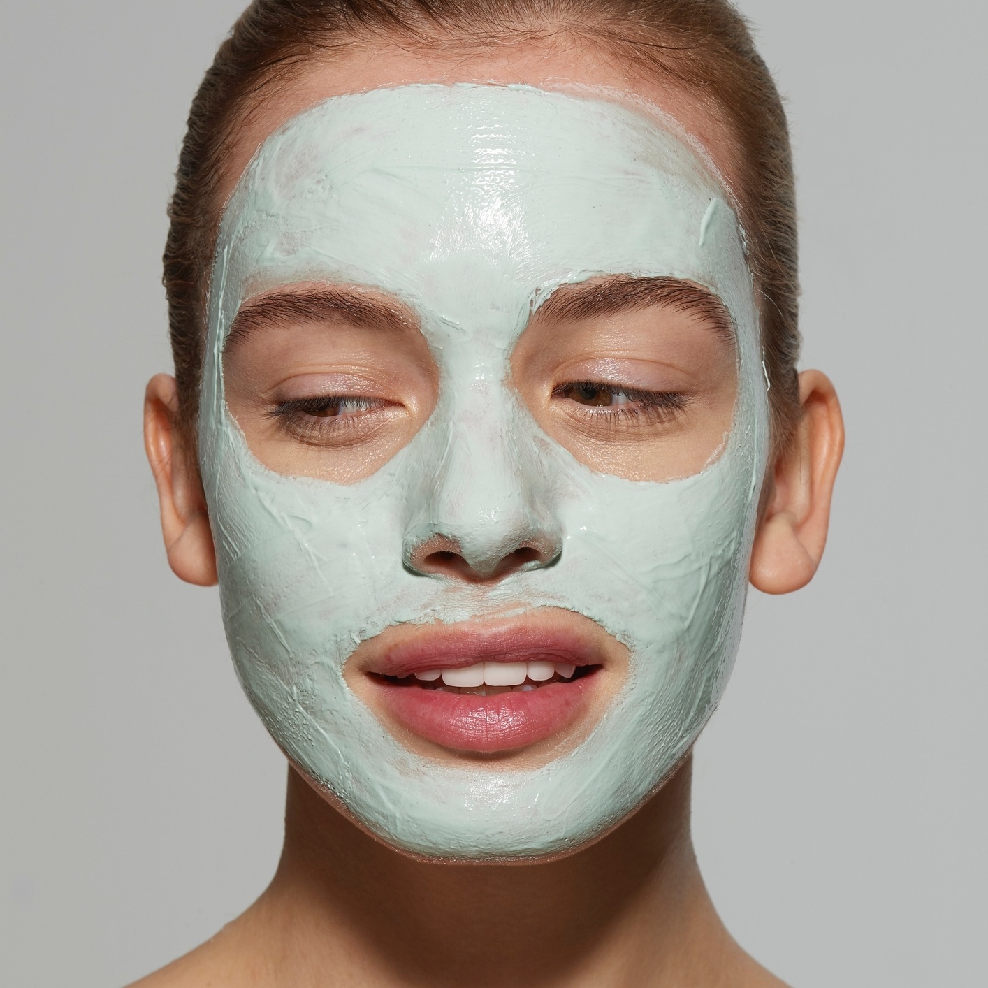 Carvão Ativado: O Imã que Puxa a Sujeira dos Seus Poros - inspiração 2