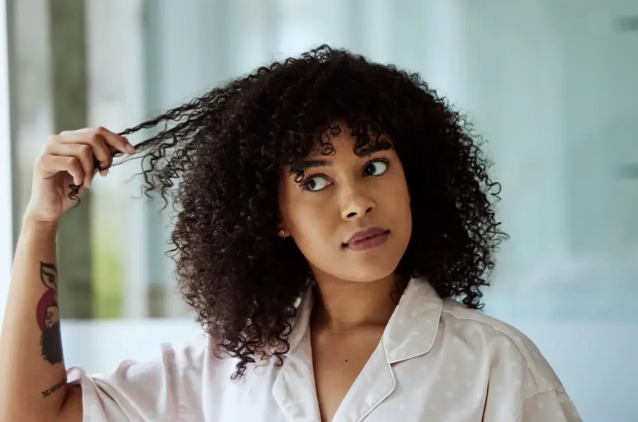 Kérastase Curl Manifesto Refresh Absolu: Revitalização de Luxo - inspiração 1