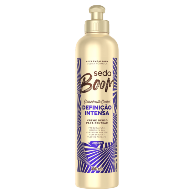 Mousse Modeladora: Volume e Leveza para Cachos Soltos - inspiração 2