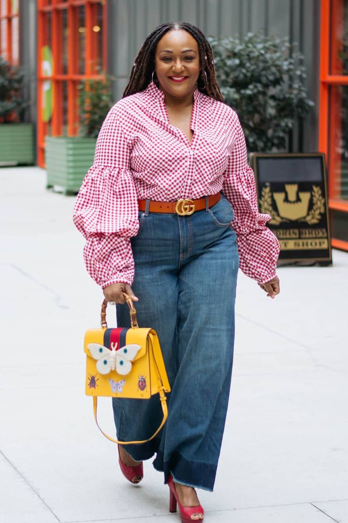 Mix de Texturas: Uma Combinação Ousada e Fashionista - inspiração 1