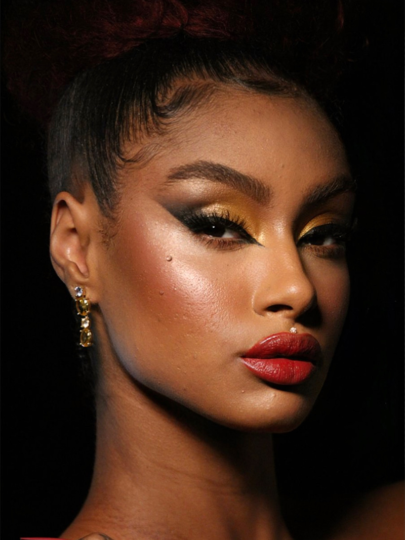 Multifuncional: Sombra, Blush e Iluminador em um Só Produto - inspiração 1