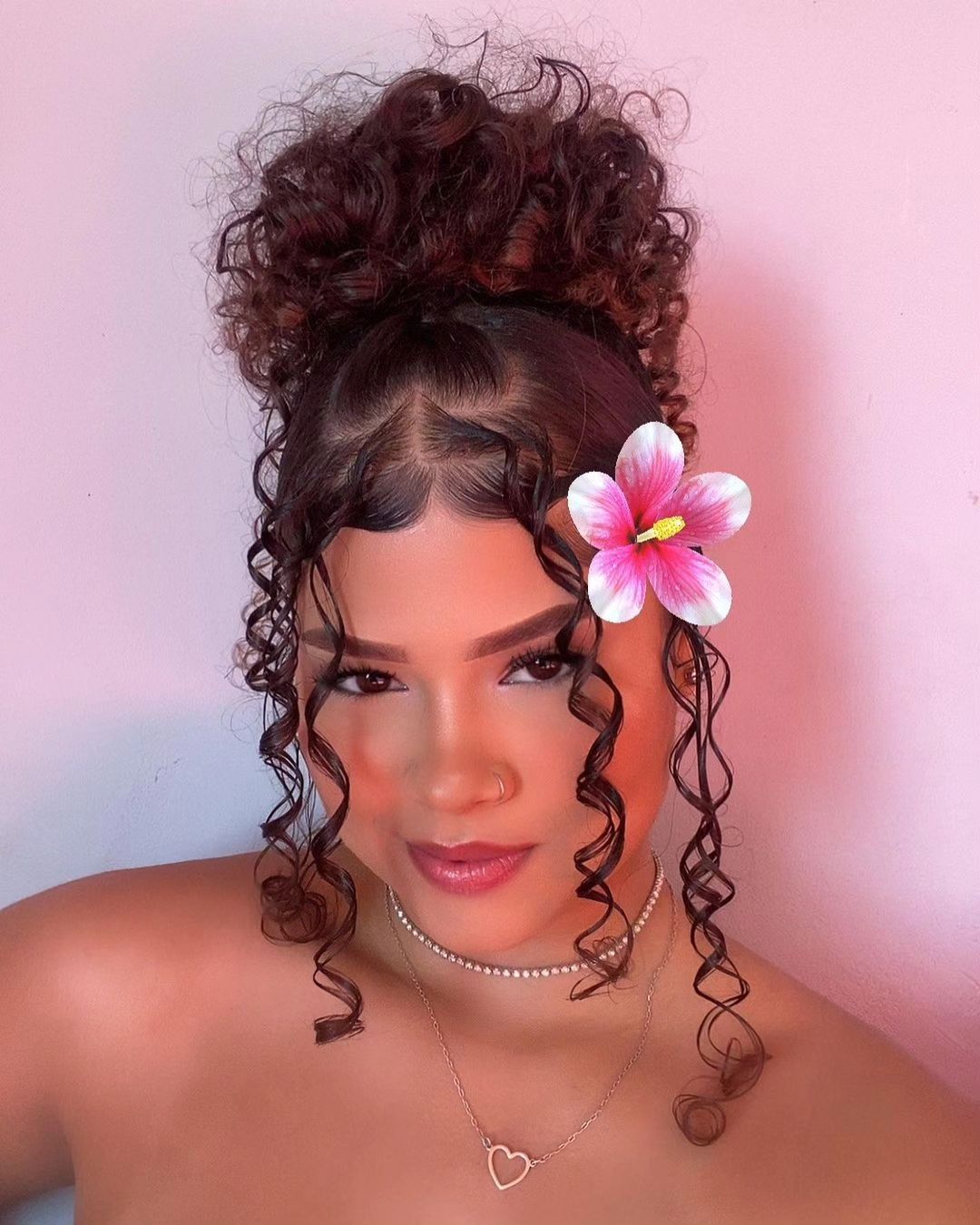 Penteados com Lenço: Versatilidade e Cor - inspiração 3