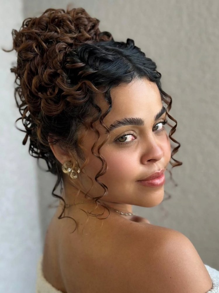 Afro Puff Turbinado: Acessórios que fazem a Diferença - inspiração 2