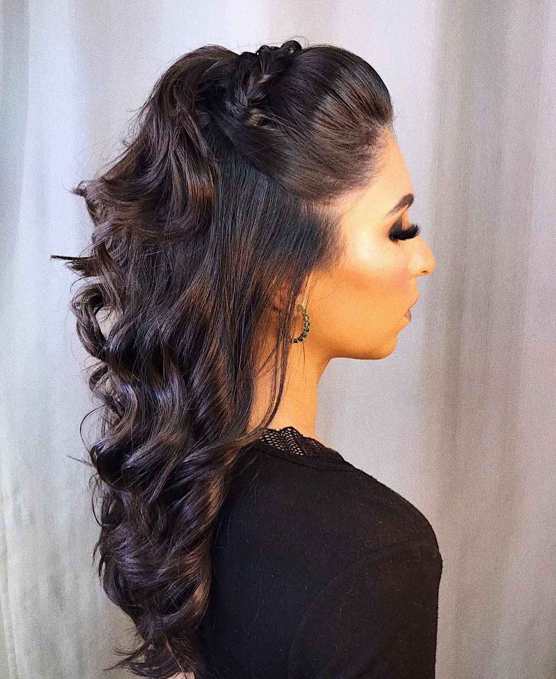 Semi Preso com Trança Lateral: Romantismo Moderno - inspiração 3