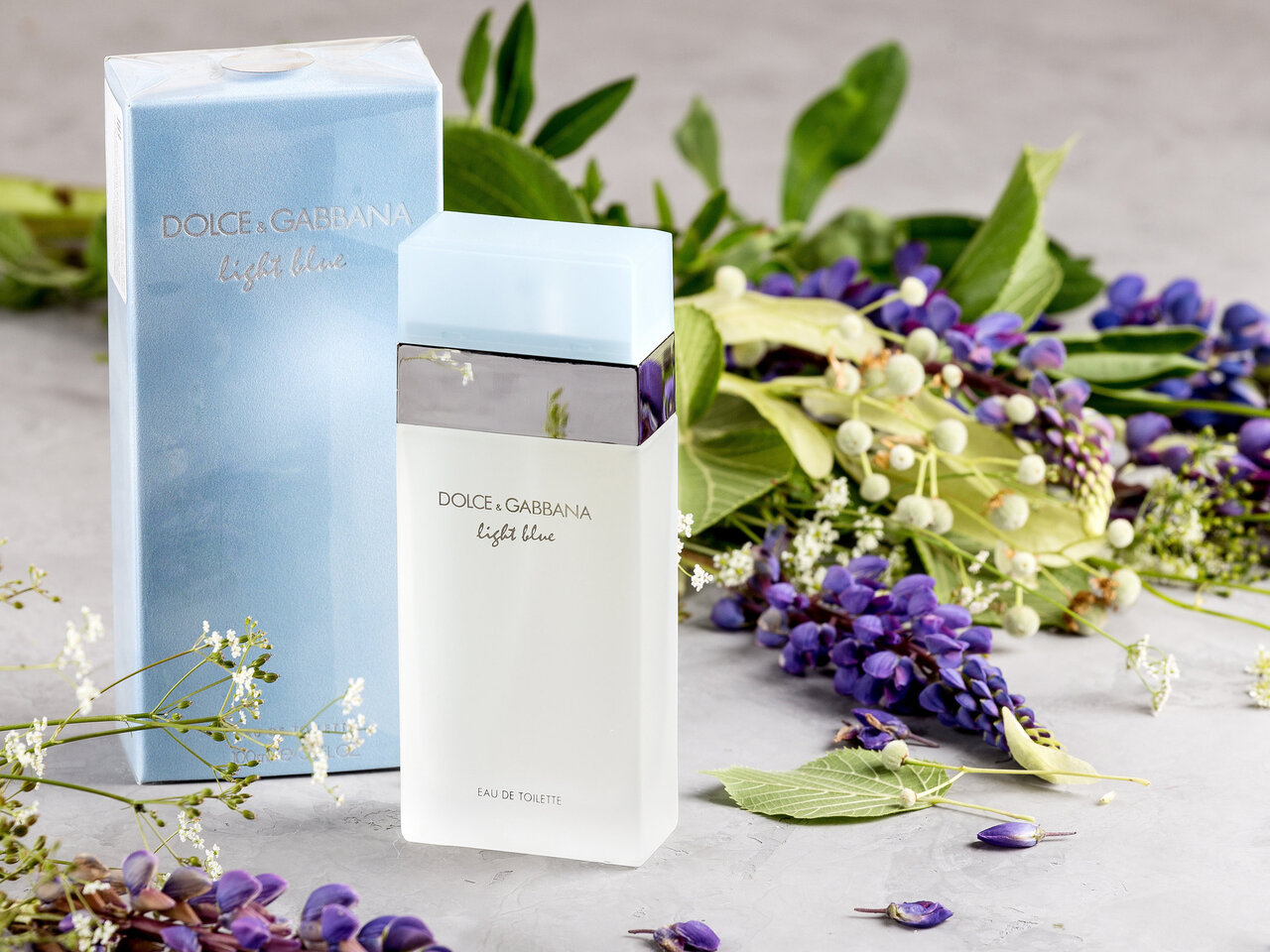 Black Opium: A Audácia Viciante de Yves Saint Laurent - inspiração 3