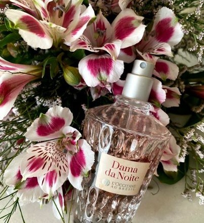 A sedução em frasco: Mon Paris e a explosão de frutas vermelhas - inspiração 1