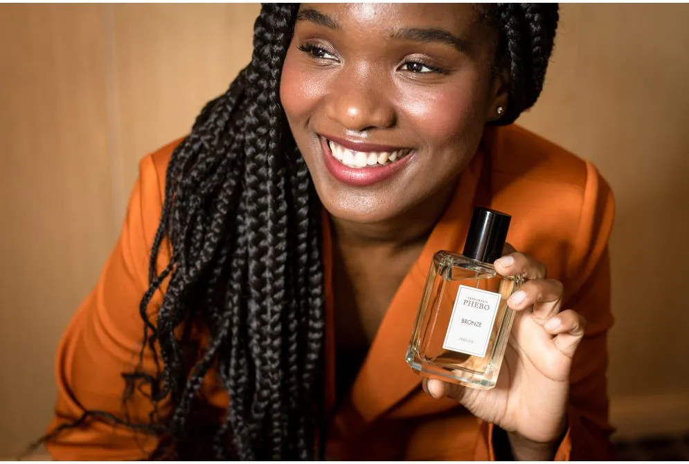 A Força Envolvente das Notas Amadeiradas: Personalidade Marcante e Presença Imponente - inspiração 1