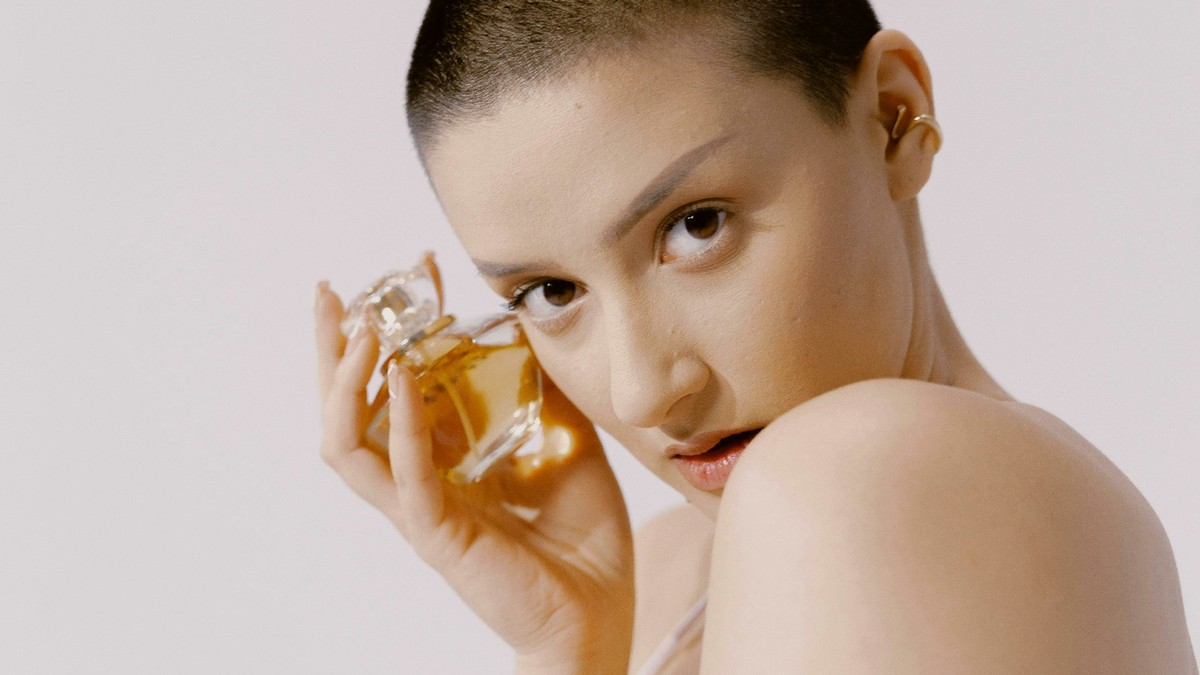 A sofisticação minimalista dos perfumes com musk branco - inspiração 1