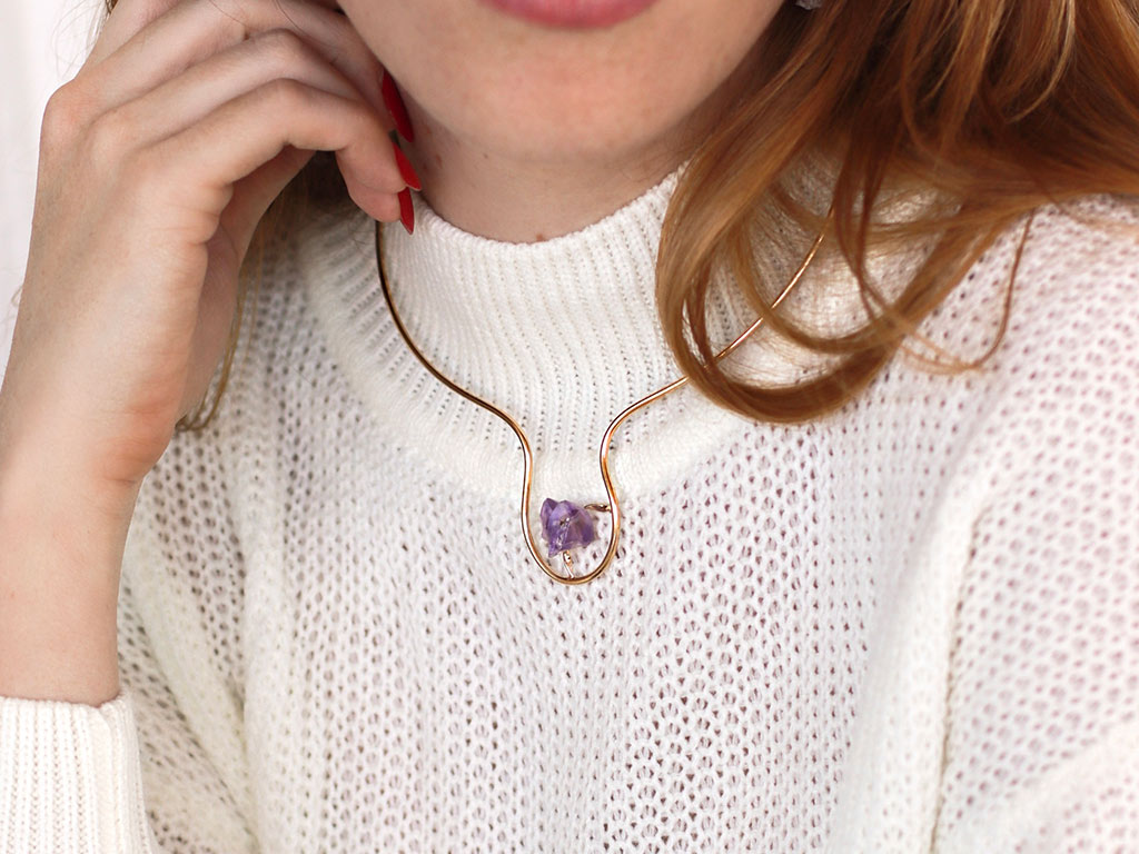 Chokers e Gargantilhas: Valorizando Ombros e Clavículas - inspiração 1