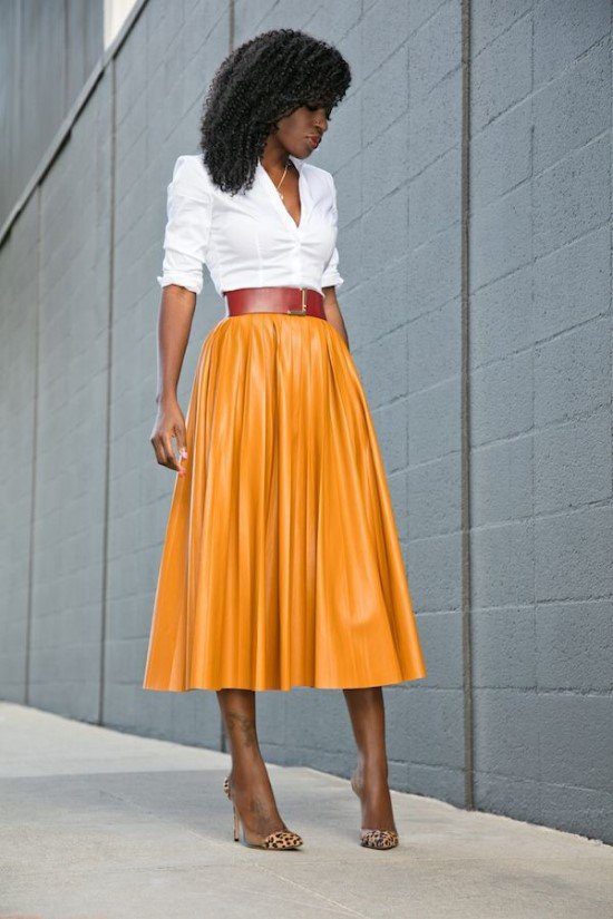 Saia Plissada Metalizada: O Toque de Glamour que Você Merece - inspiração 1