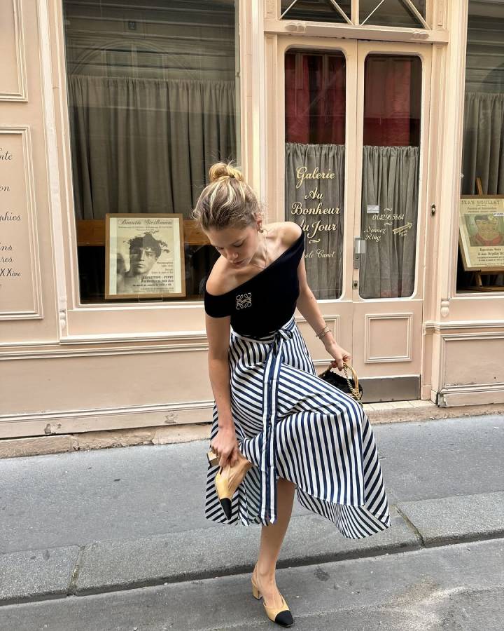 Mini Saia Divertida: Para um Look Mais Jovem - inspiração 1