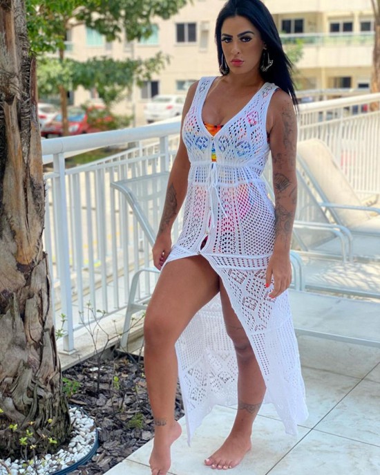 Vestidos Longos Fluidos: Movimento e Sofisticação Sob o Sol - inspiração 1