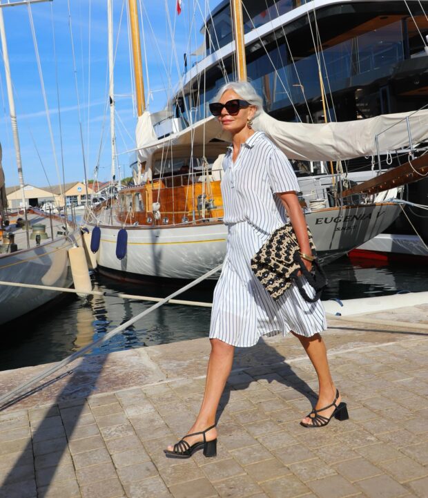 Metalizada Glam: Brilho e Sofisticação nos Seus Pés - inspiração 2